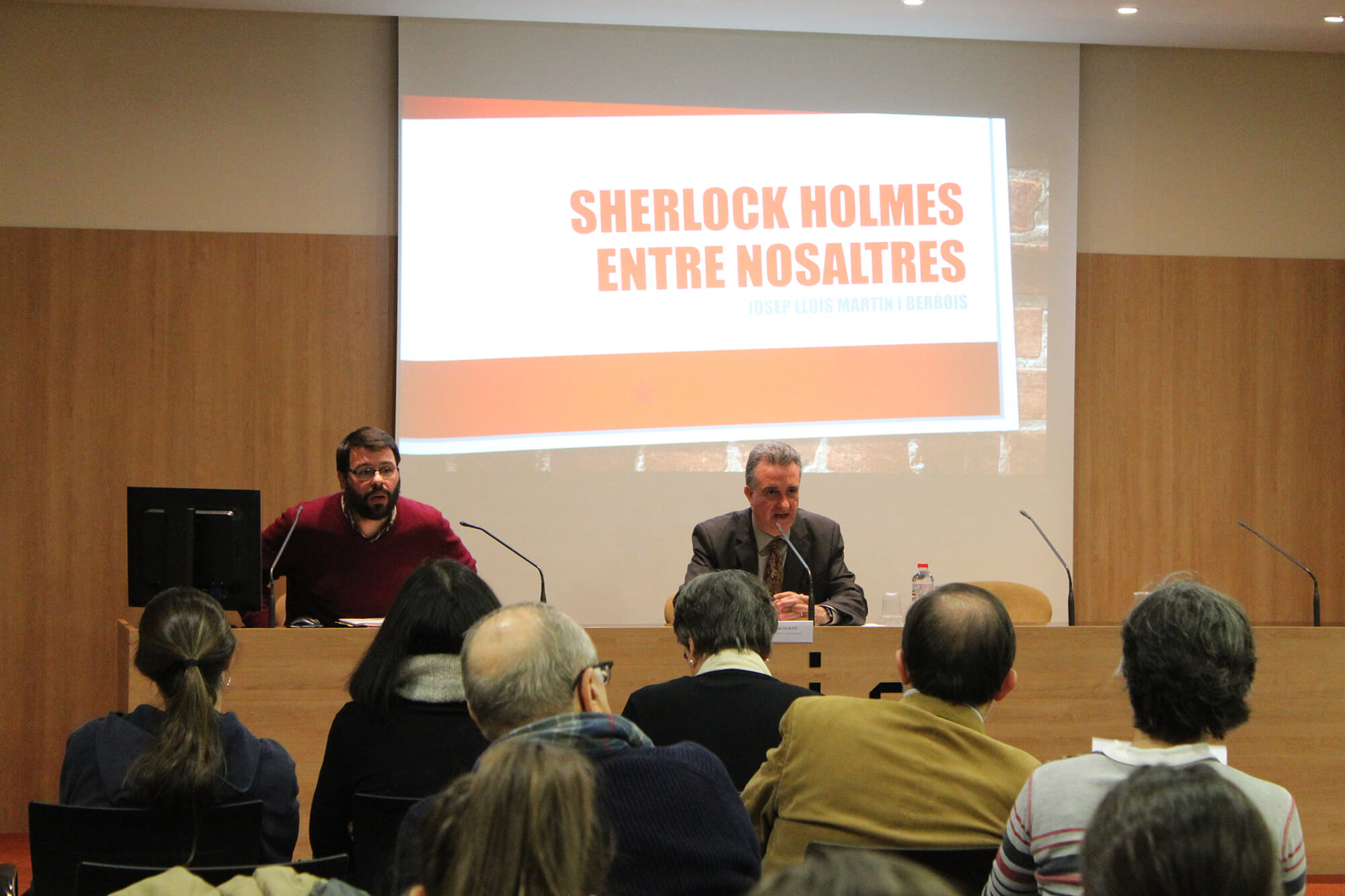 Jordi Puigdomènech, professor de UIC Barcelona. Conferència “La influència del cinema en la narrativa de Carlos Pujol: adaptacions de Sherlock Holmes”. UIC Barcelona, 30 de gener del 2019.
