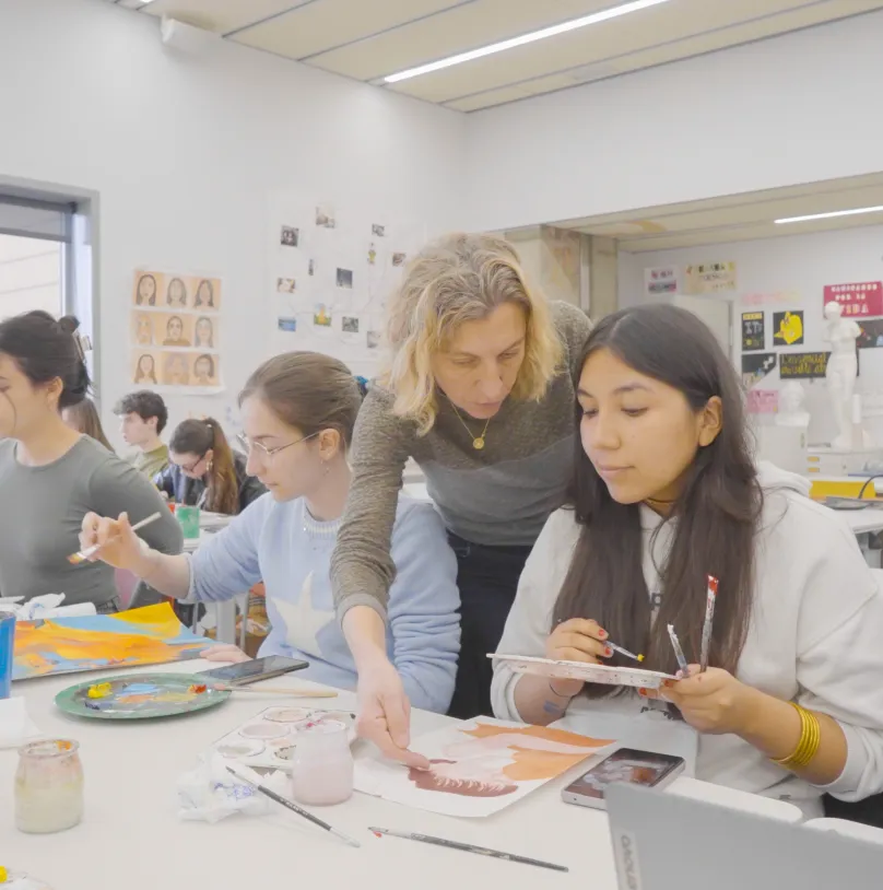 Aula de plàstica, música i dinàmica