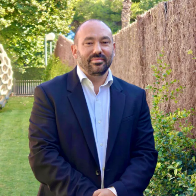 Dr. Román Pérez Antoñanzas